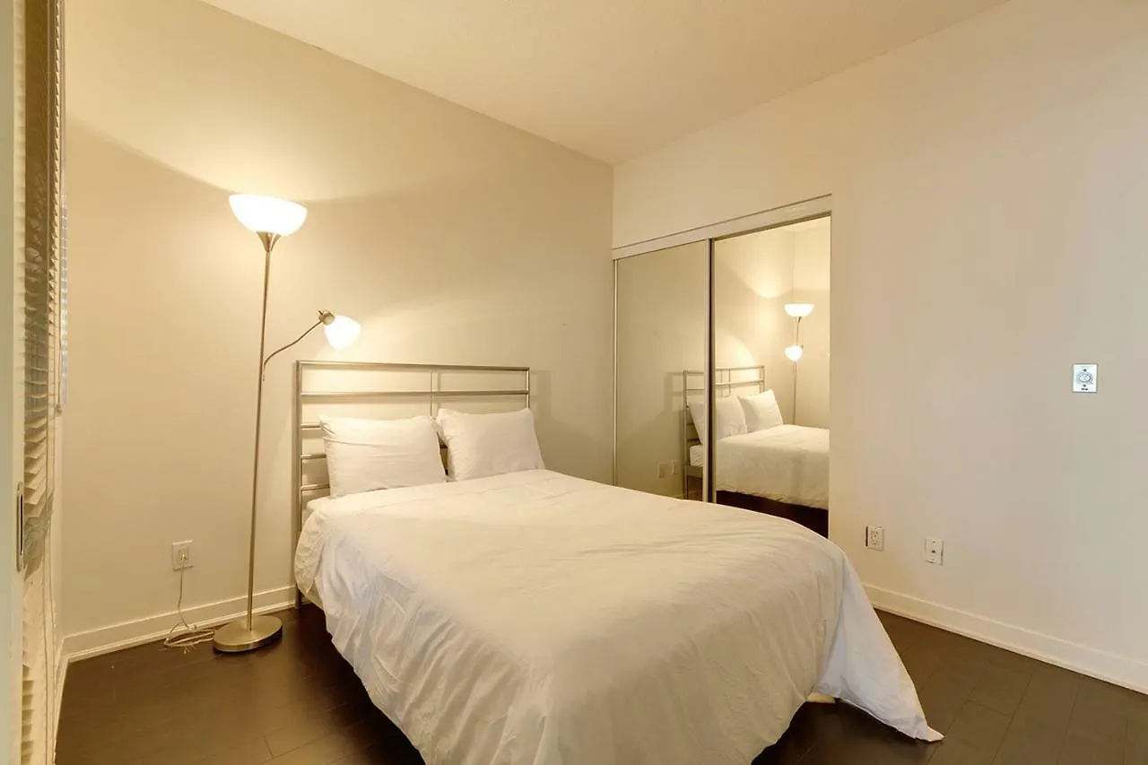تورونتو Cozy Studio Apartment Steps To Ttc, Lake, And Downtown