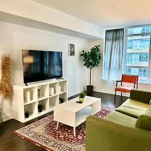 Apartment Lush By Cntower - Free Parking, Toronto